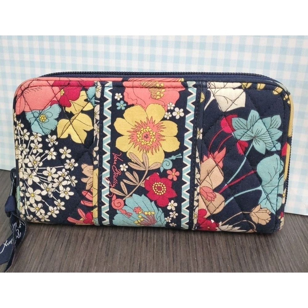 Vera Bradley Happy Snails Zip Around Wallet Floral Multicolor 8in. X 4.5in‎